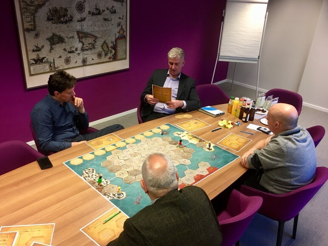 Playtest van Preservia met collega's van het Nationaal Archief